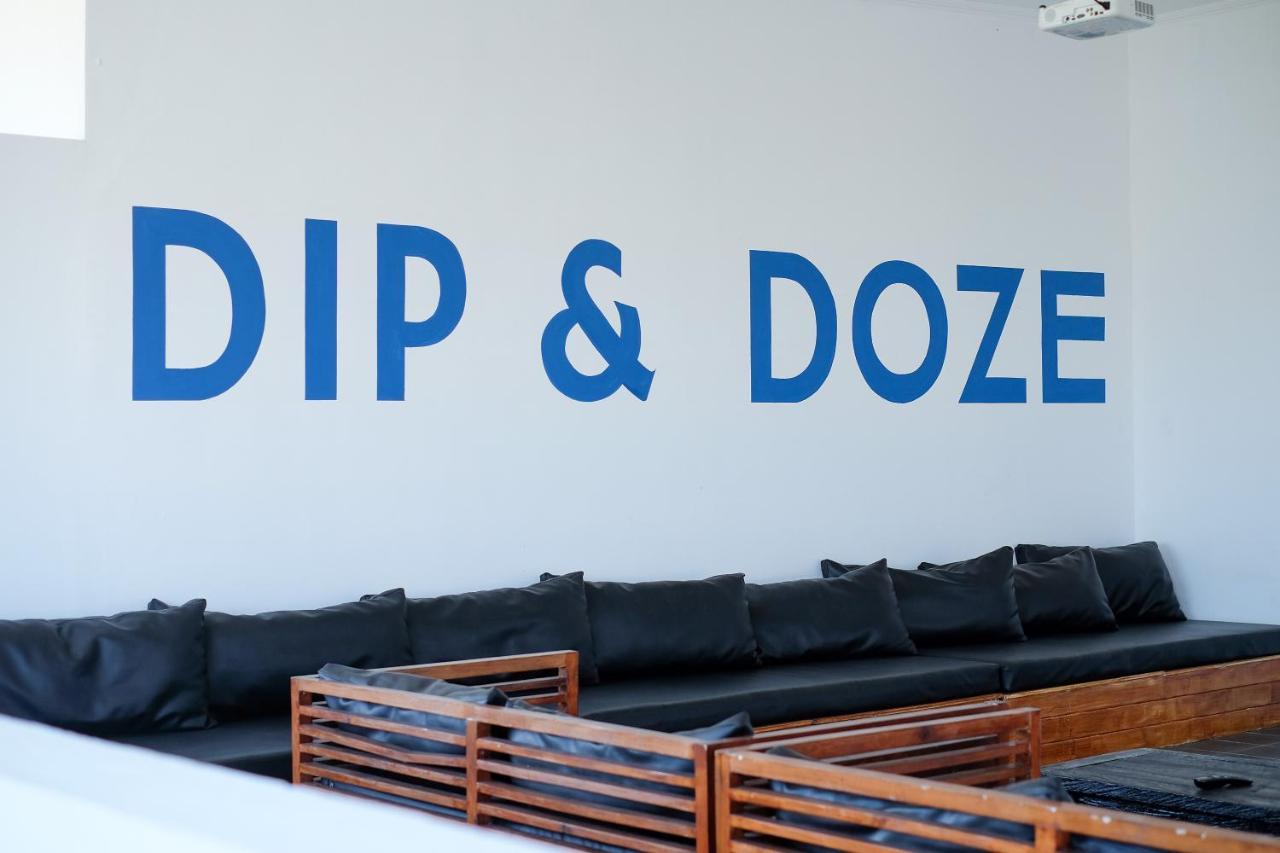 Dip & Doze Living Pansiyon Canggu Dış mekan fotoğraf