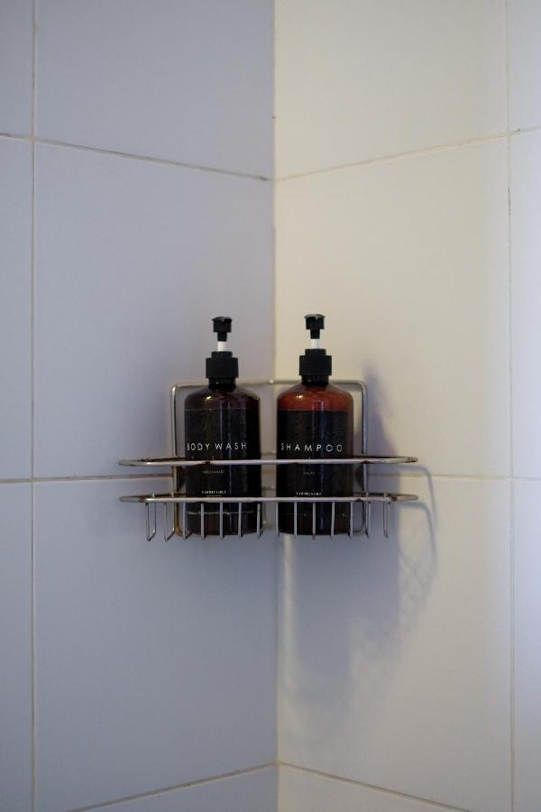 Dip & Doze Living Pansiyon Canggu Dış mekan fotoğraf