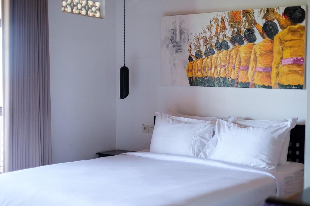 Dip & Doze Living Pansiyon Canggu Dış mekan fotoğraf